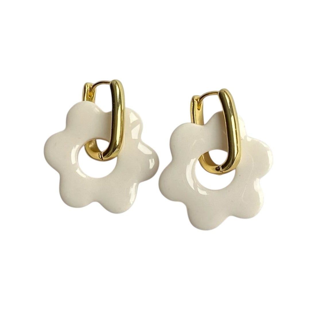 Gardenia earrings