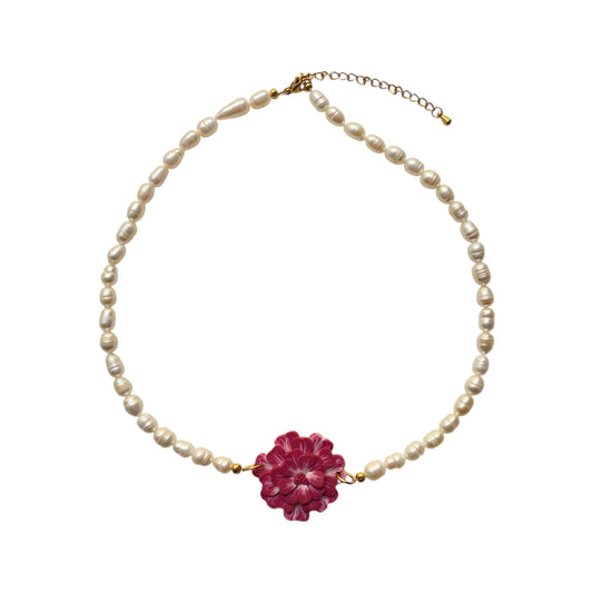 Magnolias necklace